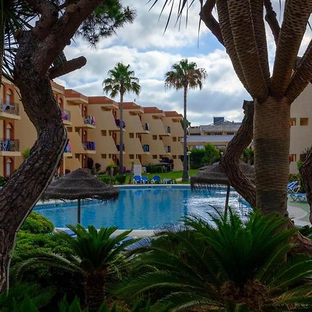 Aparthotel Las Dunas Chiclana de la Frontera Exterior foto