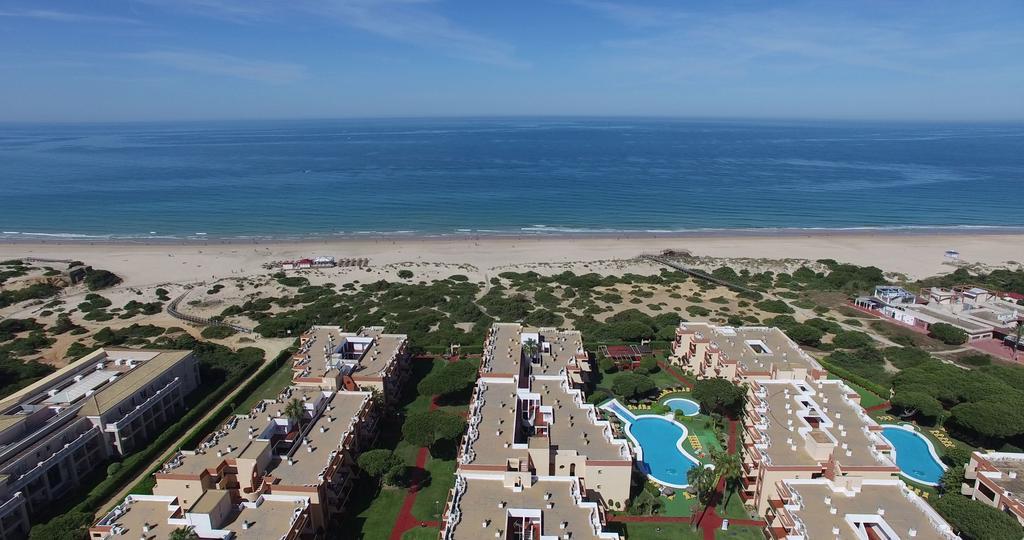 Aparthotel Las Dunas Chiclana de la Frontera Exterior foto